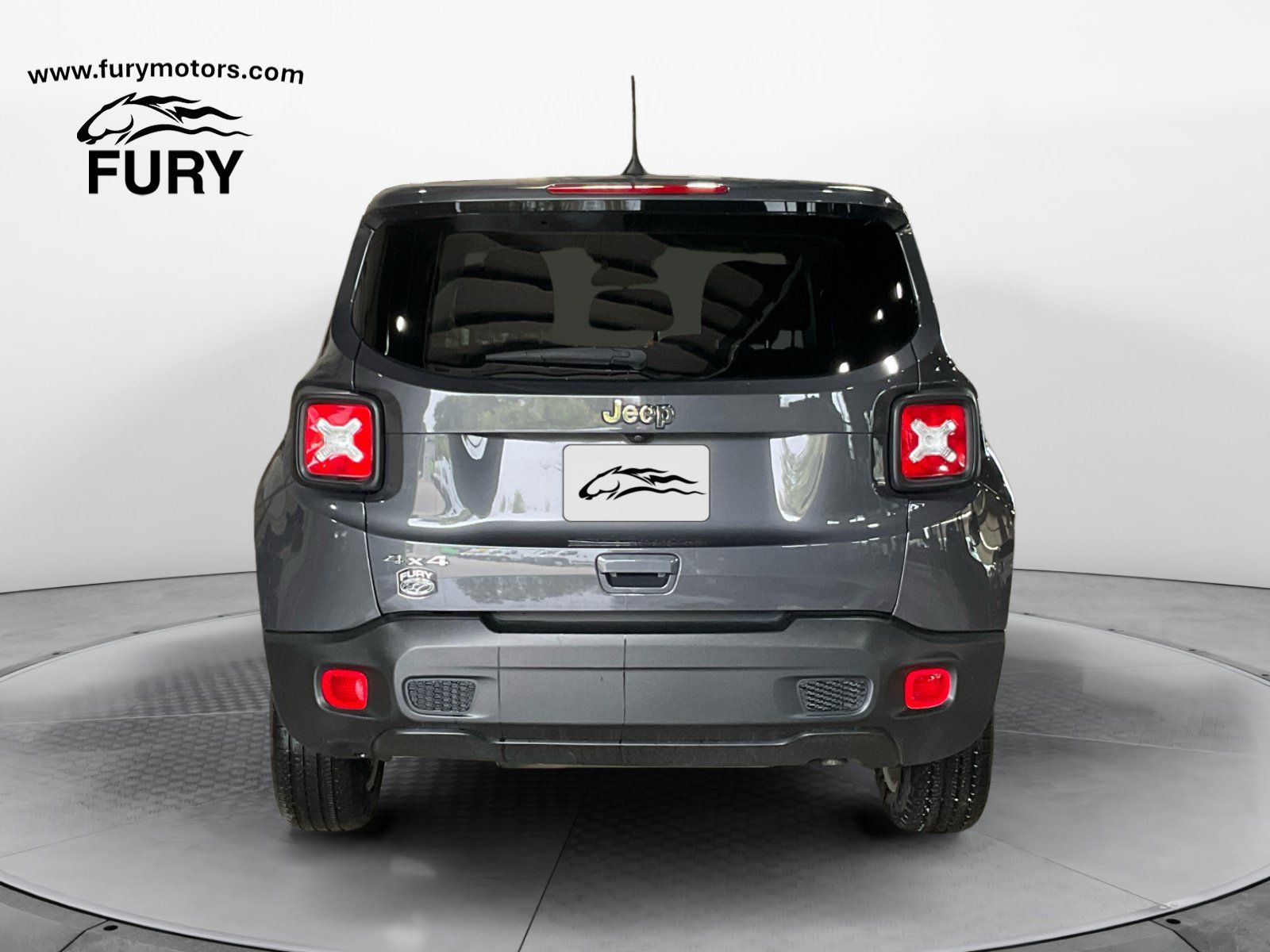Used 2023 Jeep Renegade Latitude AWD/4WD image 5