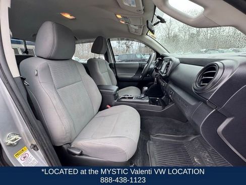 Used 2016 Toyota Tacoma SR w/ Towing Package image 26