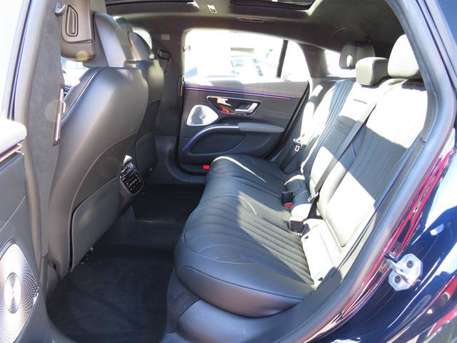Used 2023 Mercedes-Benz EQS 580 4MATIC Sedan w/ Exclusive Trim Package image 20
