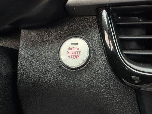 Used 2017 Kia Optima LX w/ Value Package image 21