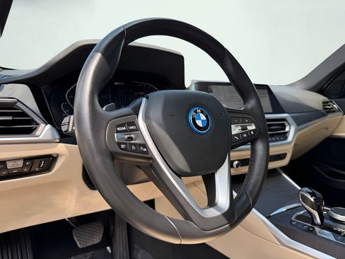 Used 2022 BMW 330e RWD image 38