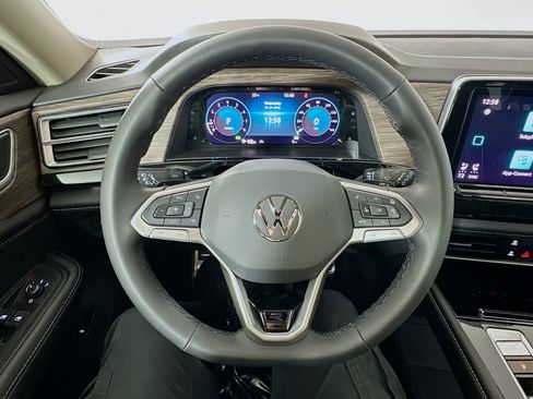 New 2026 Volkswagen Atlas SEL Premium R-Line AWD/4WD image 11
