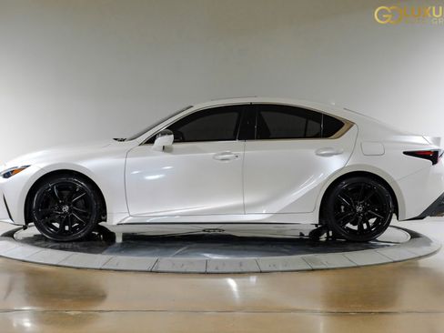 Used 2024 Lexus IS 300 w/ Comfort Package image 12