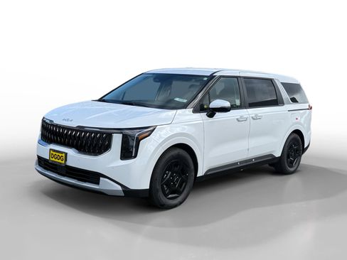 New 2026 Kia Carnival image 1