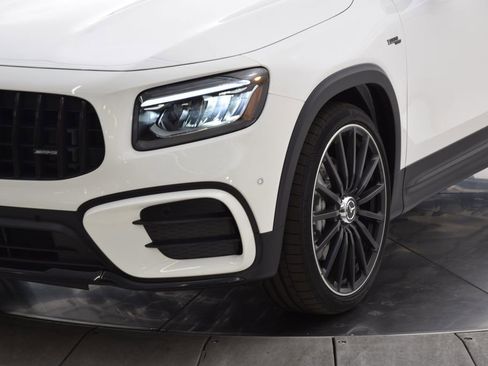 New 2026 Mercedes-Benz GLB 35 AMG 4MATIC image 11