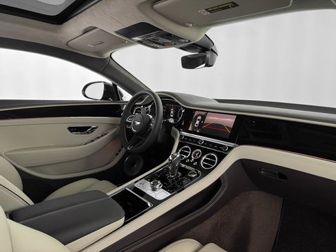 New 2026 Bentley Continental GT image 2