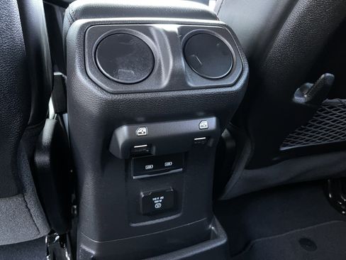 New 2026 Jeep Wrangler Unlimited Rubicon image 22