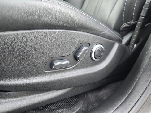 Used 2025 Genesis GV80 2.5T Advanced image 22