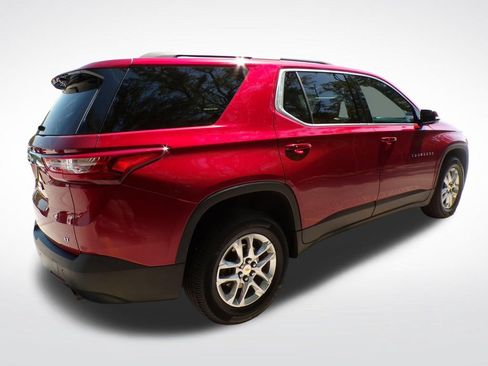 Used 2020 Chevrolet Traverse LT w/ Driver Confidence II Package AWD/4WD image 7