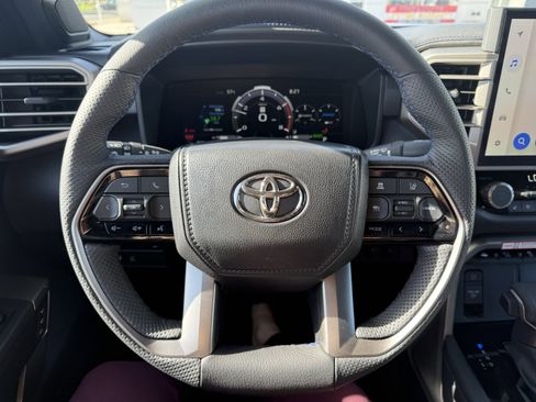 New 2026 Toyota Tundra Platinum AWD/4WD image 7
