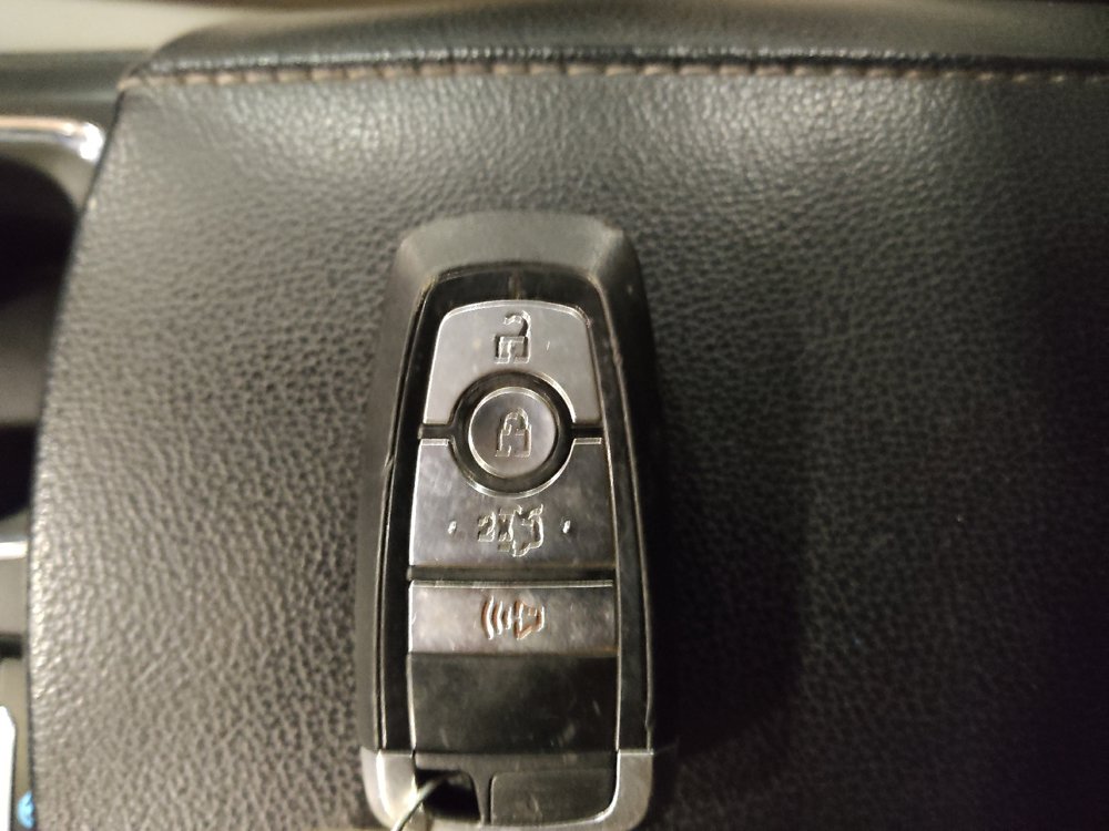 Used 2019 Ford Fusion SE w/ Equipment Group 151A FWD image 32