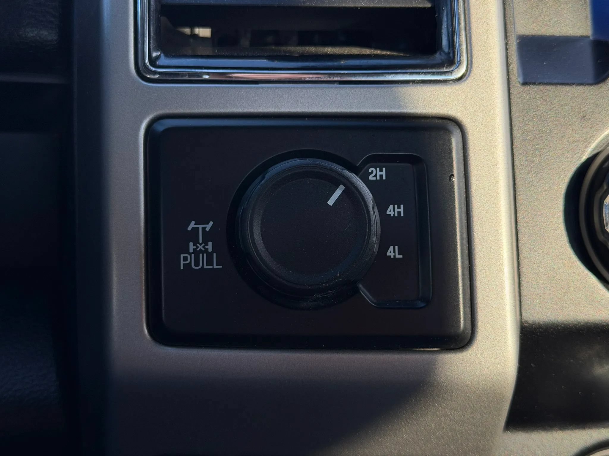 Used 2021 Ford F250 Lariat AWD/4WD image 35