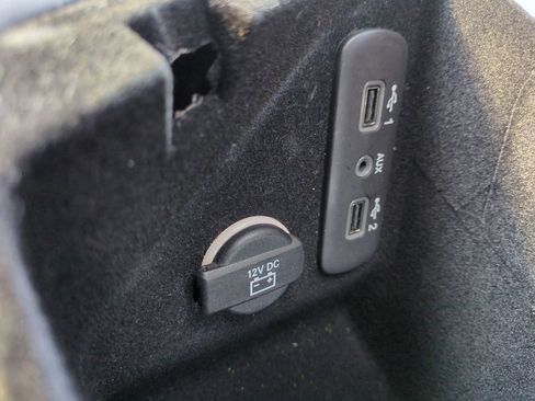 Used 2022 Dodge Challenger GT w/ Plus Package image 23