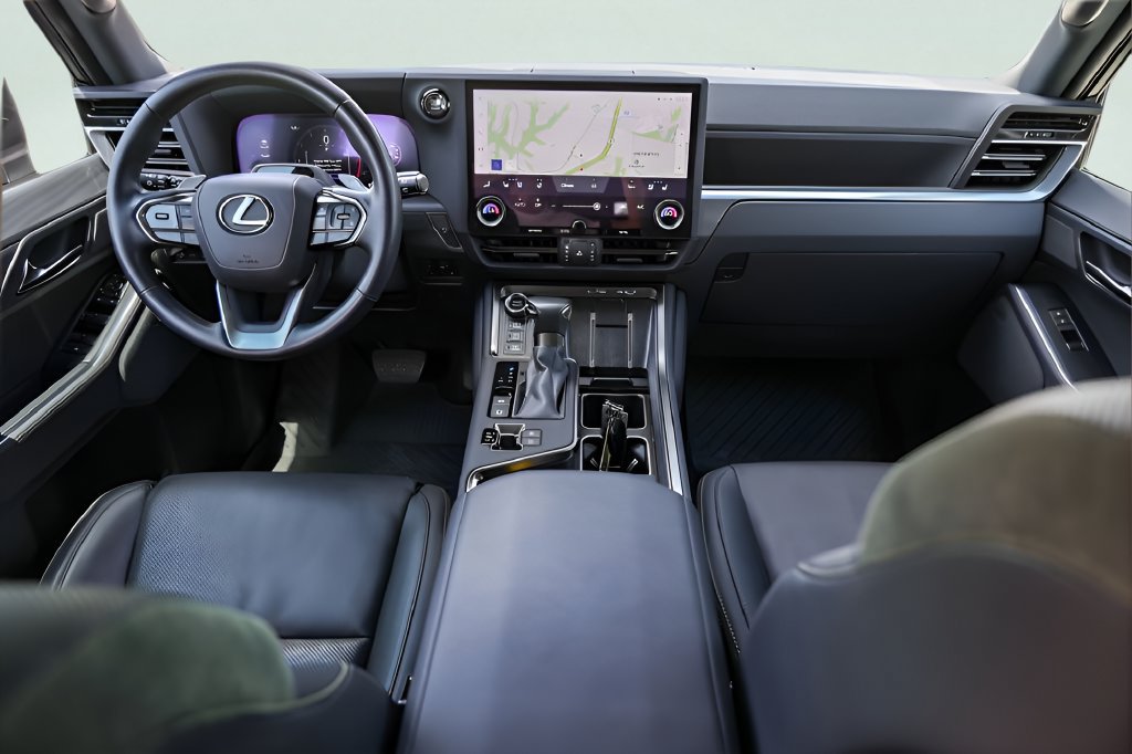 Used 2024 Lexus GX 550 AWD/4WD image 24