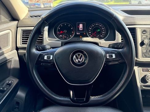 Used 2018 Volkswagen Atlas SE image 15