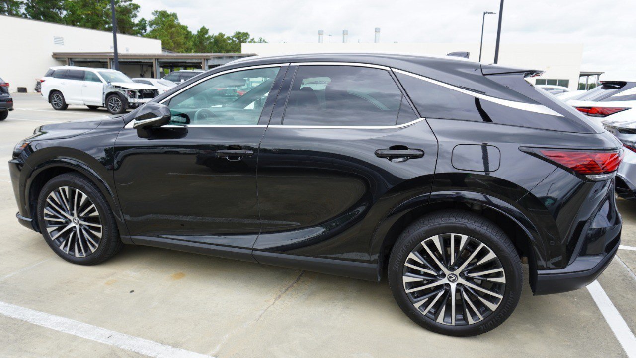 Used 2024 Lexus RX 350 Premium Plus w/ Convenience Package FWD image 5