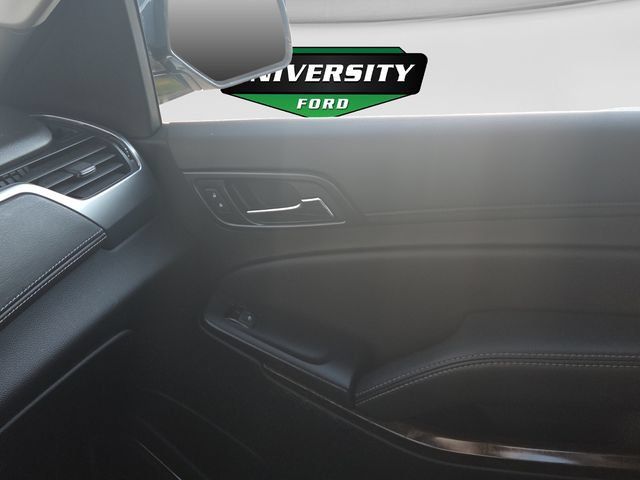 Used 2019 Chevrolet Tahoe LT w/ LT Signature Package AWD/4WD image 21