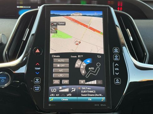 Used 2019 Toyota Prius Prime Plus image 18