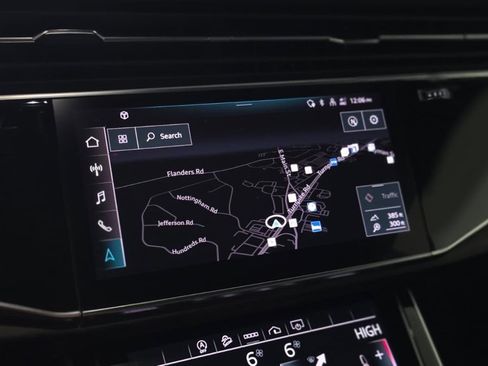 Used 2021 Audi Q8 Premium Plus image 21