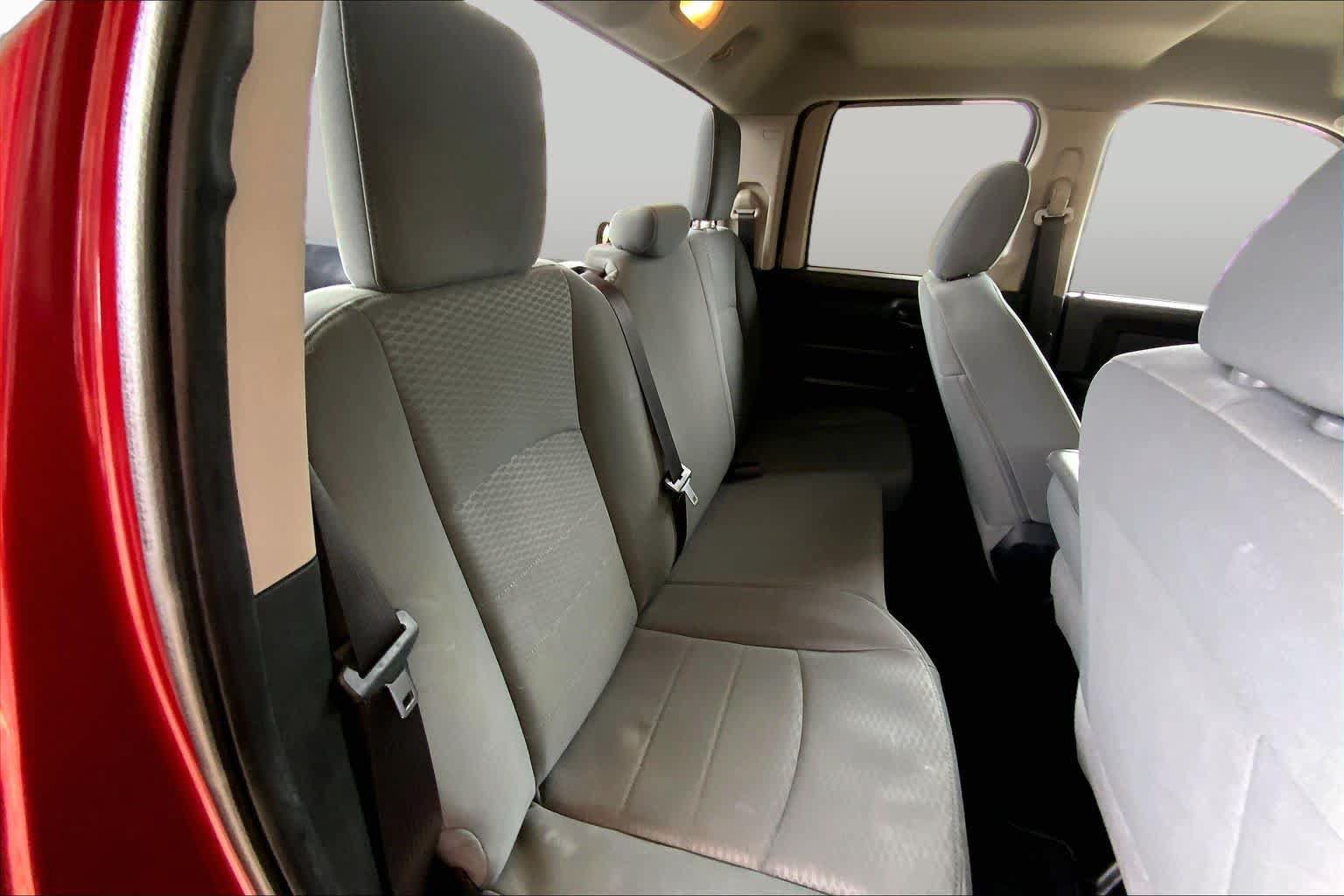 Used 2014 RAM 1500 Express AWD/4WD image 18