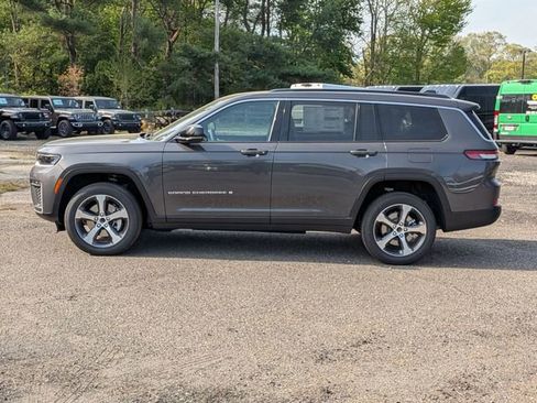 New 2026 Jeep Grand Cherokee L Limited AWD/4WD image 6