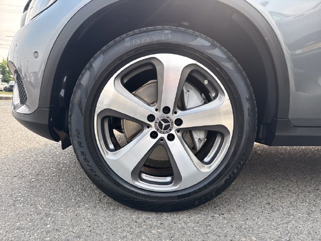 Used 2019 Mercedes-Benz GLC 300 4MATIC image 28