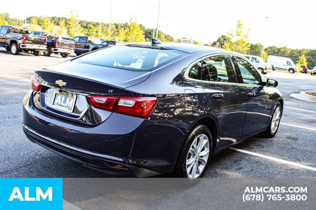 Used 2025 Chevrolet Malibu LT FWD image 5
