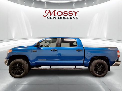 Used 2017 Toyota Tundra SR5 image 8