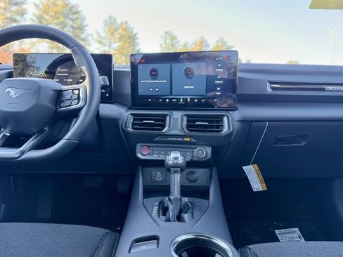 New 2025 Ford Mustang Coupe image 19