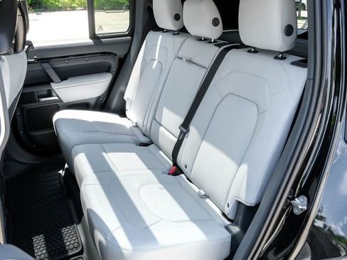 New 2026 Land Rover Defender 110 S AWD/4WD image 43