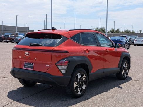 Used 2024 Hyundai Kona SEL AWD/4WD image 5