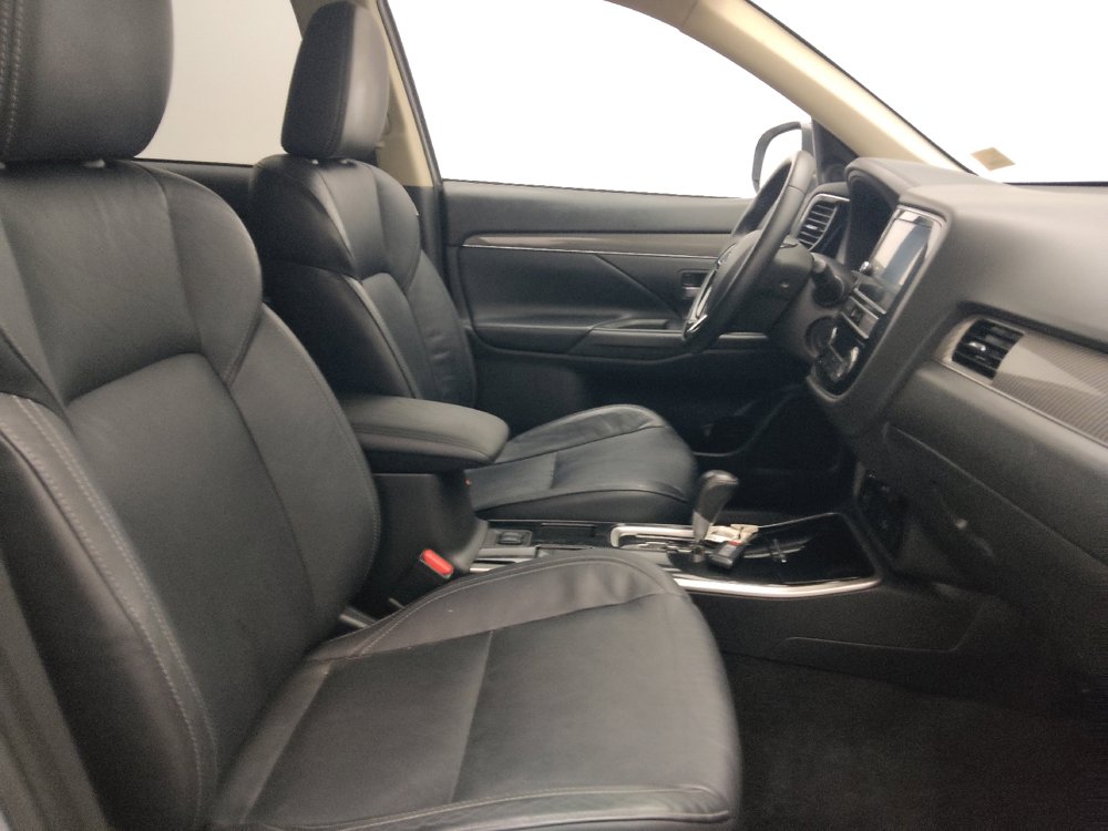 Used 2019 Mitsubishi Outlander SEL FWD image 21