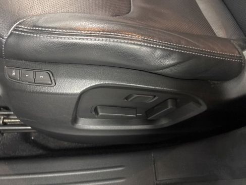 Used 2023 MAZDA CX-9 Touring Plus image 17