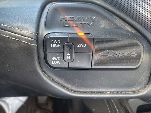 Used 2020 RAM 3500 Limited image 12