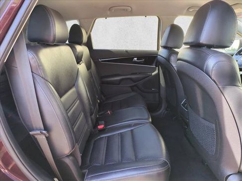 Used 2019 Kia Sorento EX w/ EX Premium Package FWD image 20