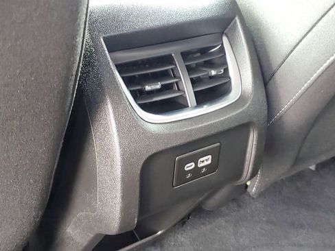 Certified 2024 Chevrolet Blazer LT w/ Convenience Package image 27