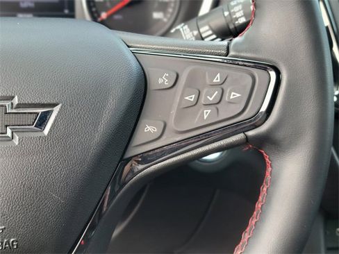 Used 2023 Chevrolet Equinox RS image 29