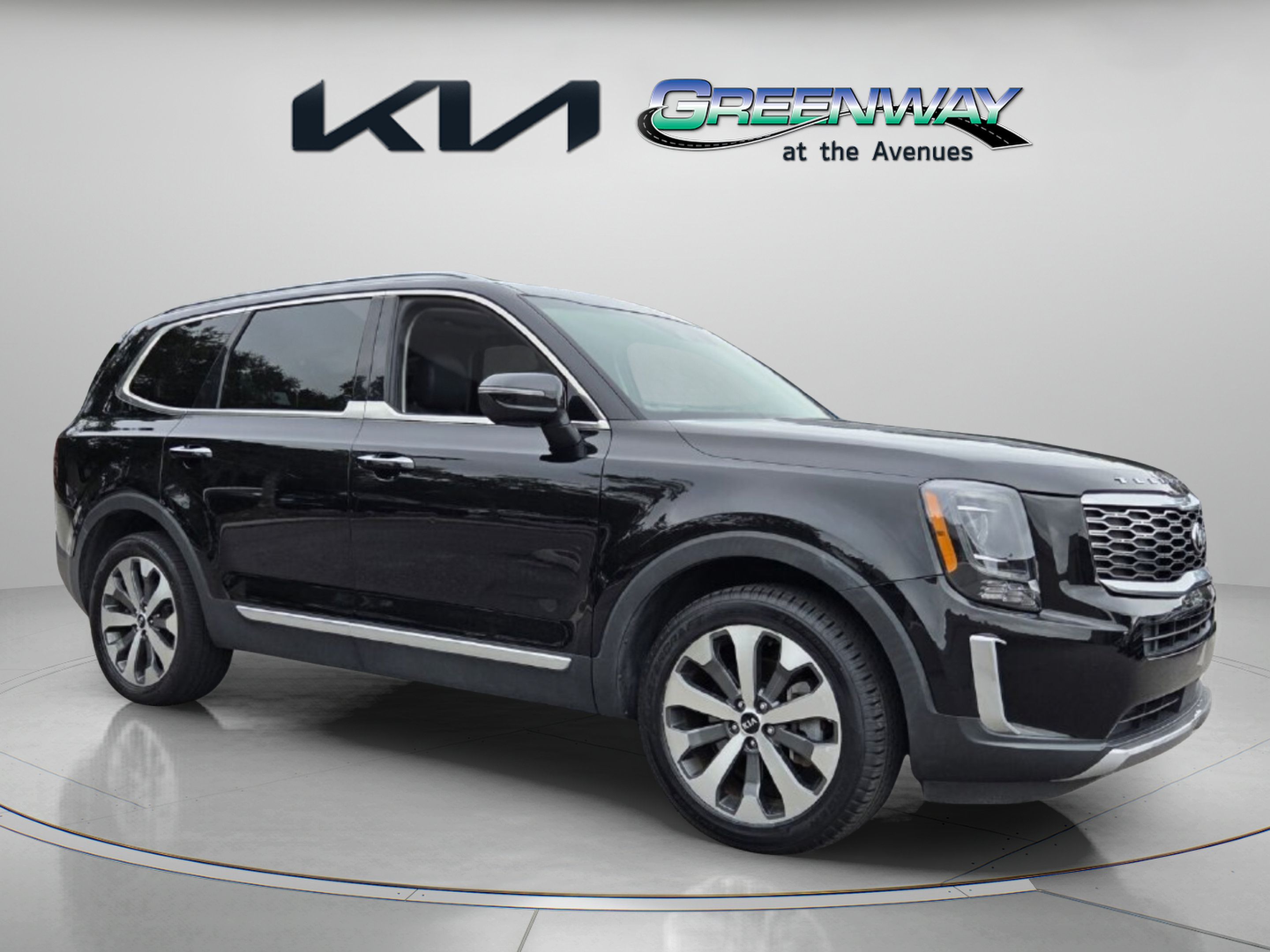 Used 2020 Kia Telluride S FWD image 1