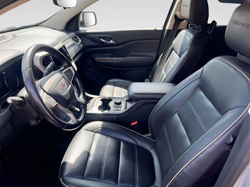 Used 2020 GMC Acadia Denali FWD image 22