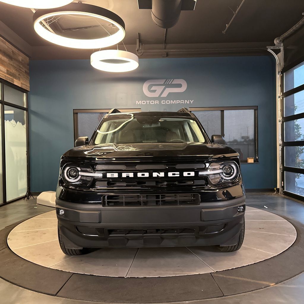 Used 2024 Ford Bronco Sport Outer Banks AWD/4WD image 8
