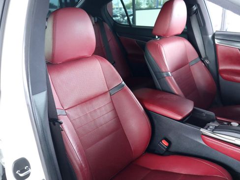 Used 2017 Lexus GS 350 F Sport RWD image 40