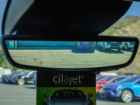 New 2026 GMC Yukon XL Denali w/ Advanced Technology Package image 27