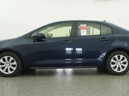 New 2026 Toyota Corolla LE FWD image 19