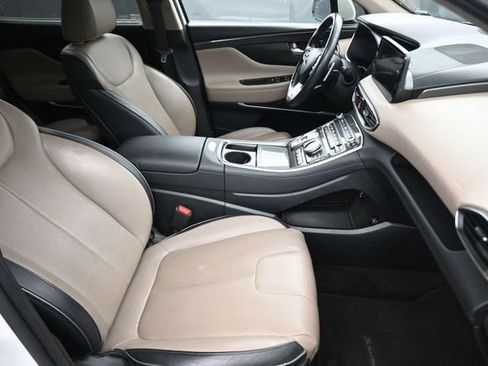 Used 2022 Hyundai Santa Fe Limited FWD image 22
