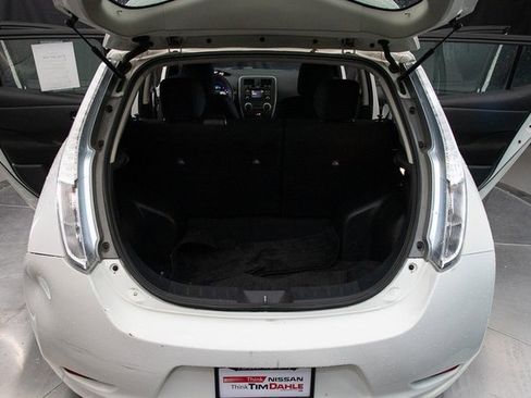 Used 2013 Nissan Leaf S w/ Charger Pkg image 18