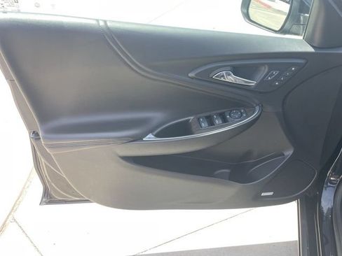 Used 2024 Chevrolet Malibu LT FWD image 23