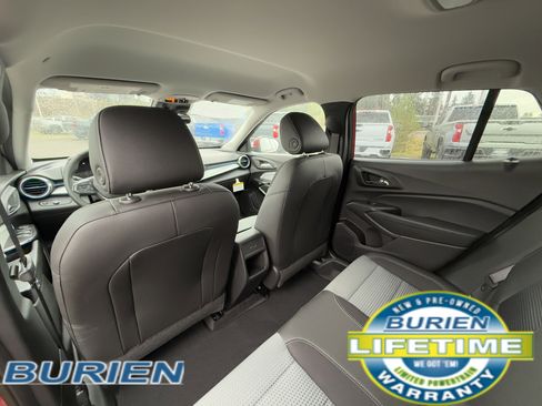 New 2026 Chevrolet Trax LT w/ Driver Confidence Package image 30