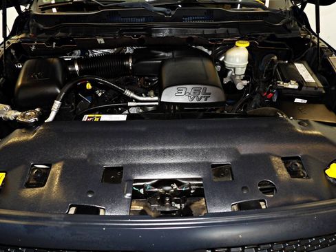 Used 2017 RAM 1500 Tradesman w/ Power & Remote Entry Group RWD image 18
