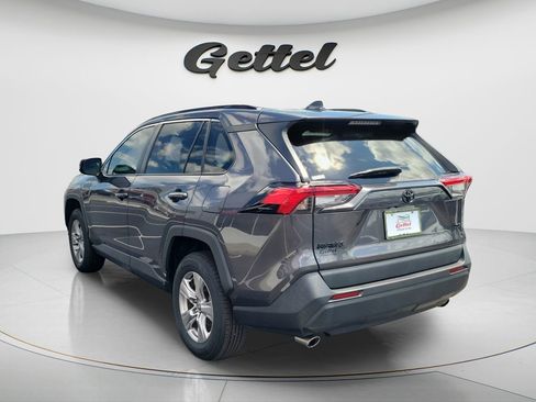 Used 2023 Toyota RAV4 XLE w/ Convenience Package FWD image 11