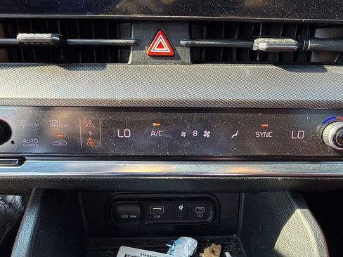 Used 2023 Kia Sportage SX FWD image 25